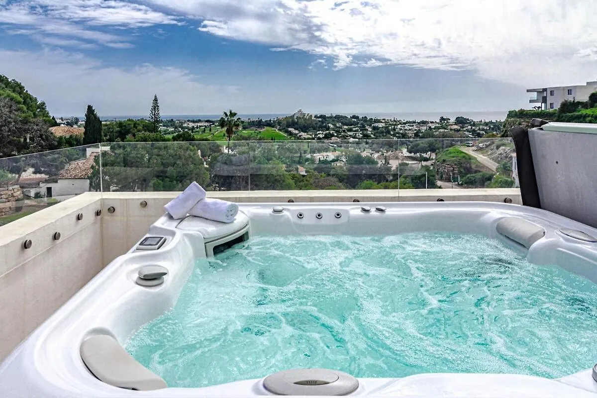 Amazing Penthouse Paraiso Pueblo And Hottub Rdr498 Estepona 0*,