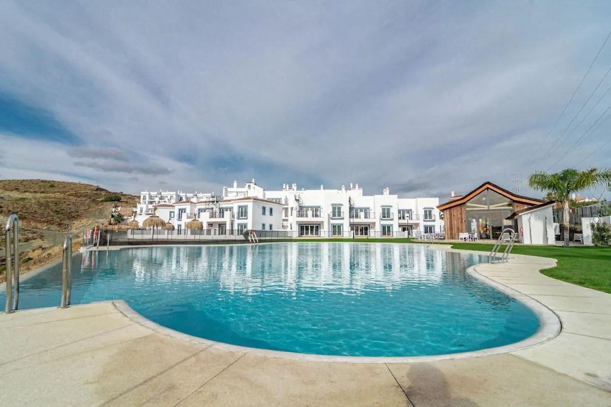 Apartment Amazing Penthouse Paraiso Pueblo And Hottub Rdr498 Estepona